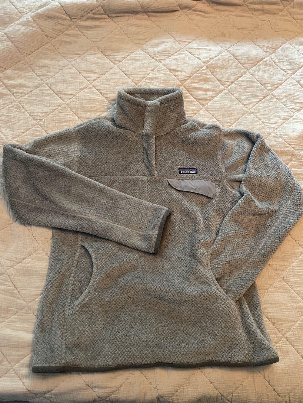 Patagonia Light Gray Women's Fleece Jacket